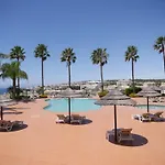 Spacious Penthouse Near Porto De Mos Beach In Lagos