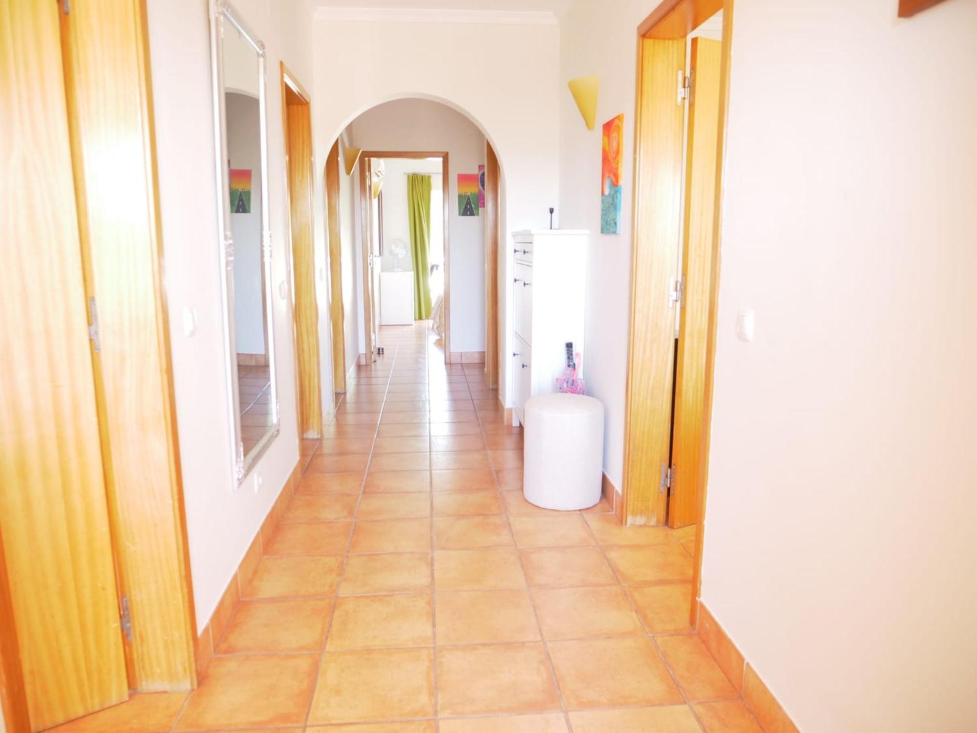 Spacious Penthouse Near Porto De Mos In Lagos