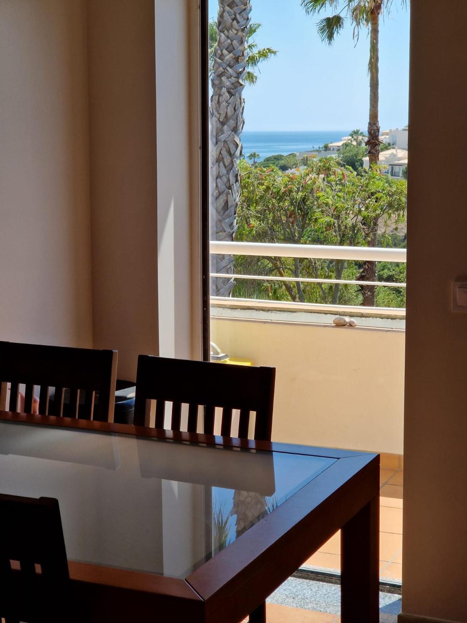 Apartment Spacious Penthouse Near Porto De Mos In *
